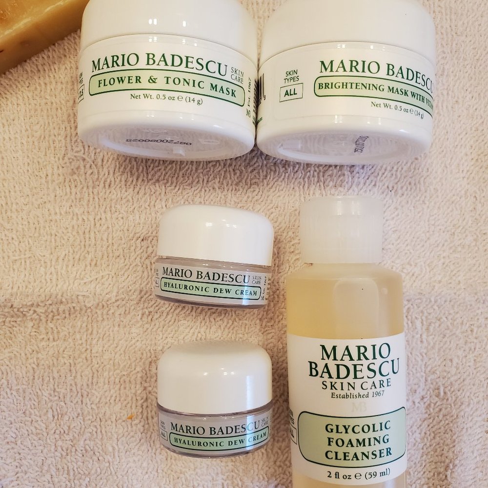 > Mario Badescu skincare set